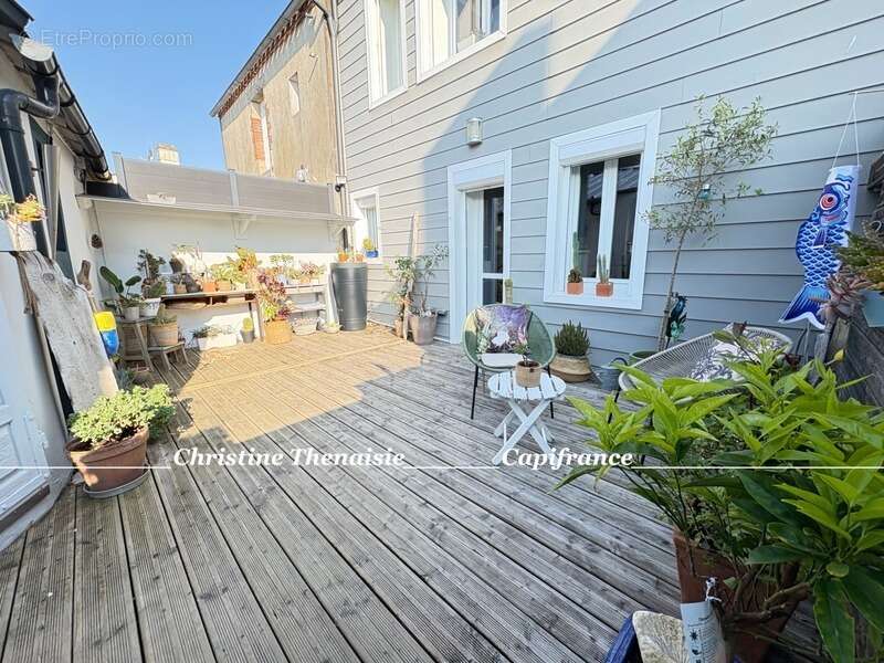 Maison à SAINT-JULIEN-DES-LANDES