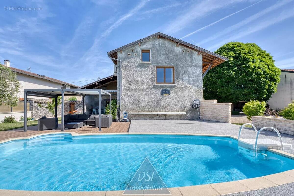 Maison à NIEVROZ