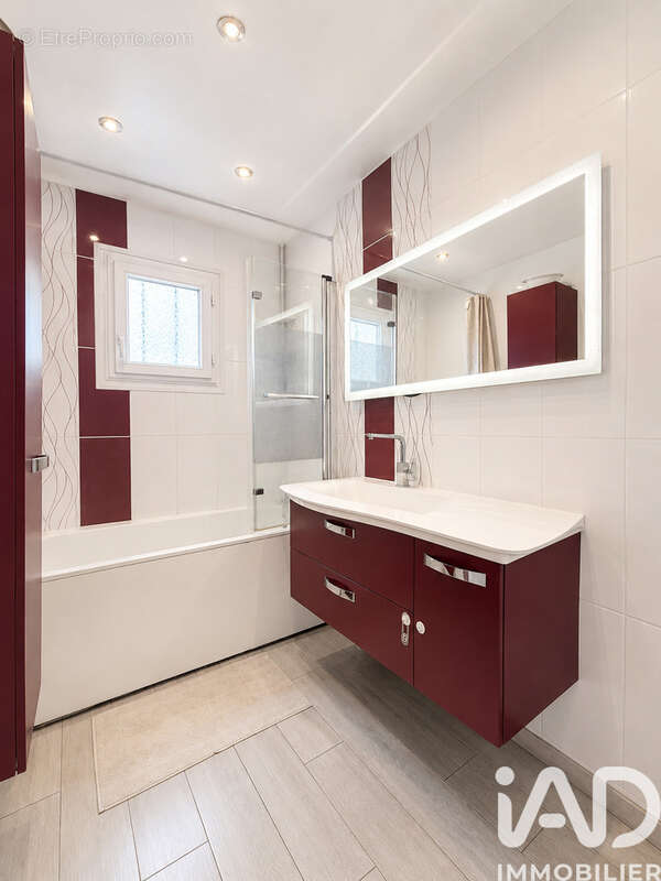 Maison 110 m² à Nangis  - photo 7