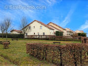 Maison à DOMPAIRE