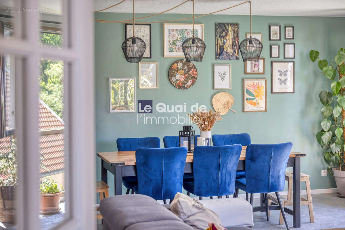 Appartement à MEYLAN