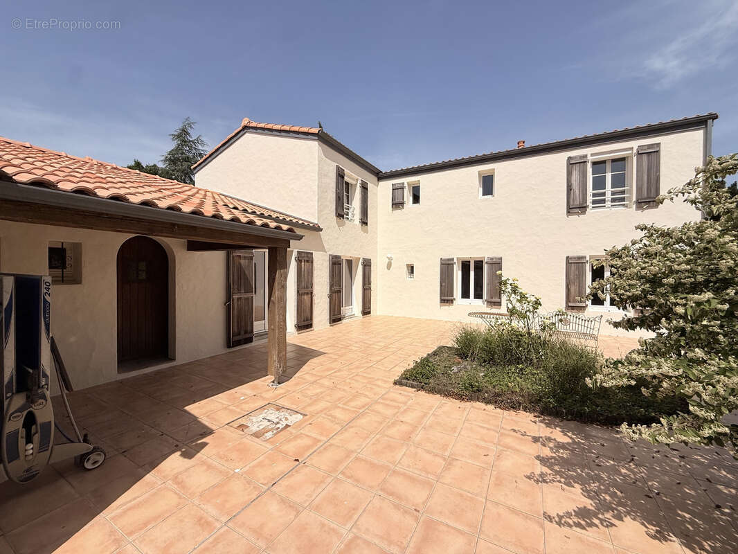 Maison à BOUAYE