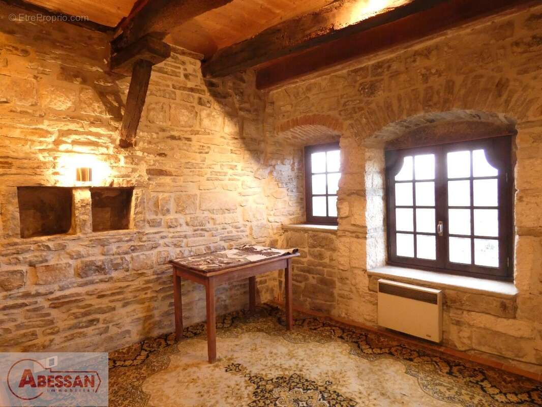 Maison à CORDES-SUR-CIEL