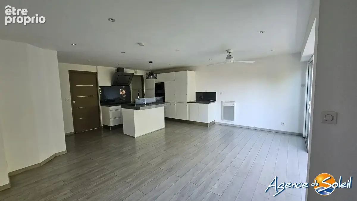 Appartement 3 pièces 70 m² à vendre à Narbonne (11100) - photo 4