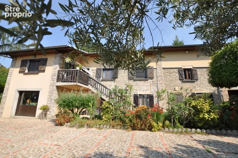 ANJOU (38) - Vente Viager Occupé (2 têtes) - BOUQUET SEC sans rente - Maison P6, en pierres, avec jardin - photo 15