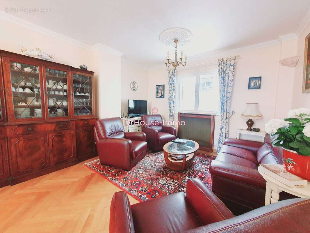 Maison à BOIS-COLOMBES