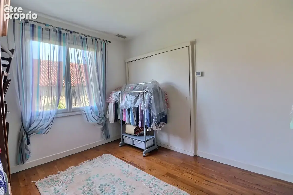 Maison a vendre avec dépendances sur terrain - photo 10