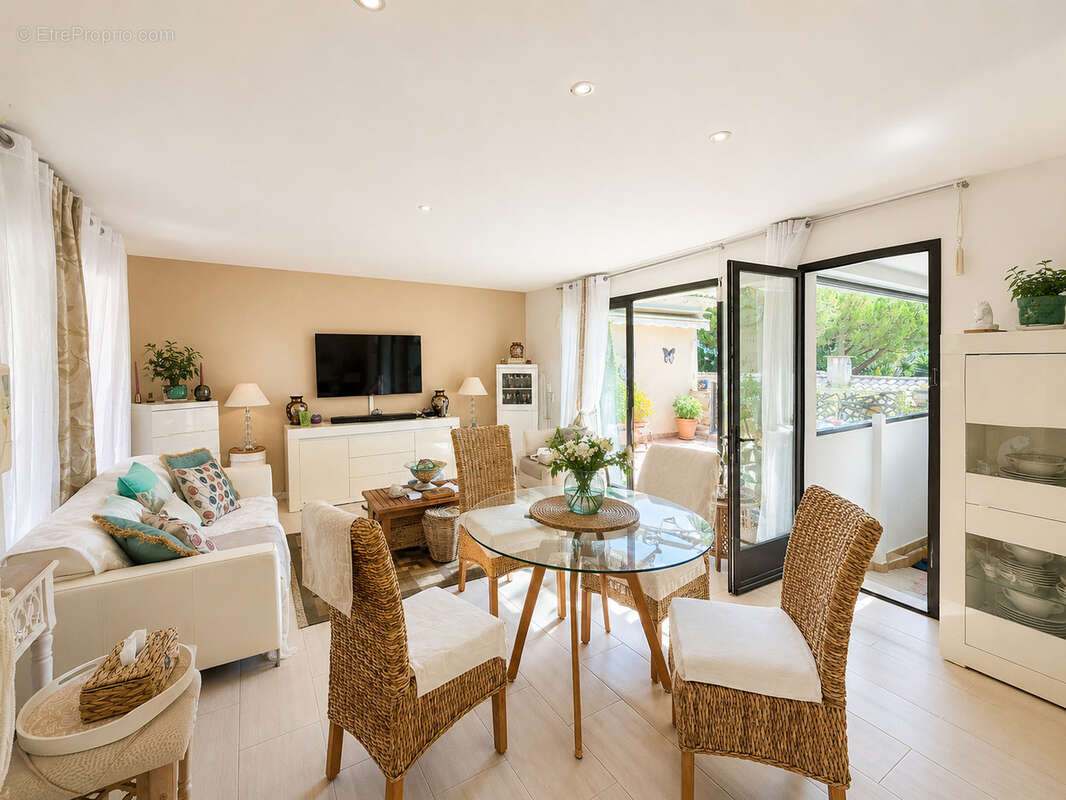 Appartement 51 m² à Villeneuve-Loubet  - photo 3