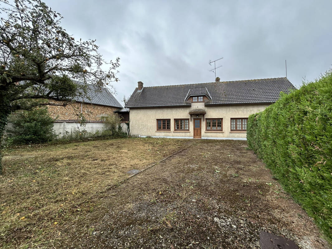 Maison à LE VAL-DAVID