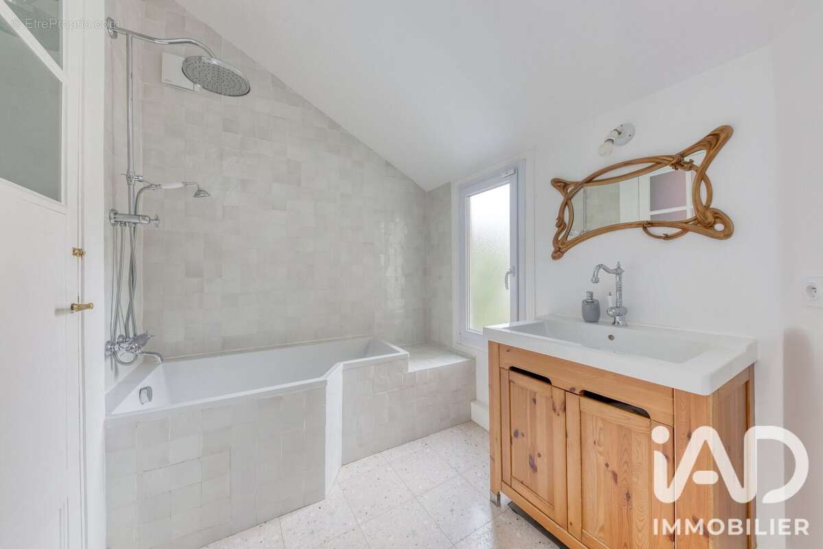 Photo 6 - Maison à CLAMART