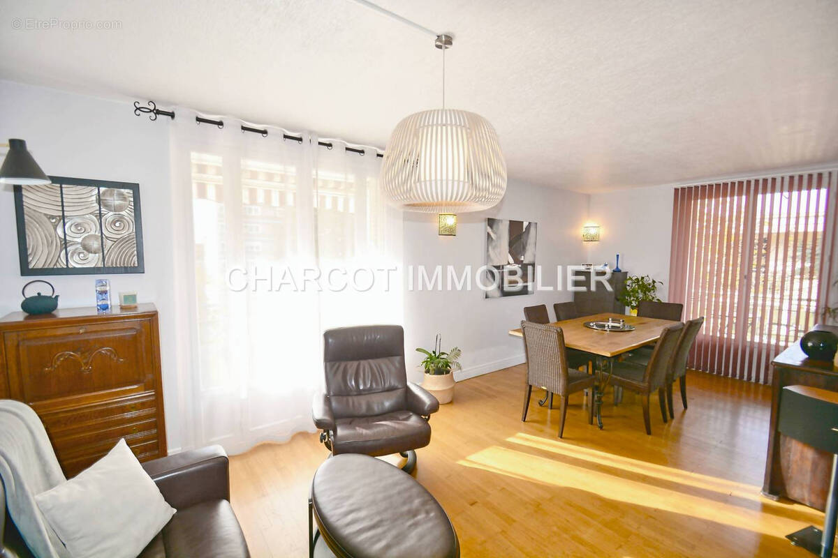 Appartement à LYON-5E