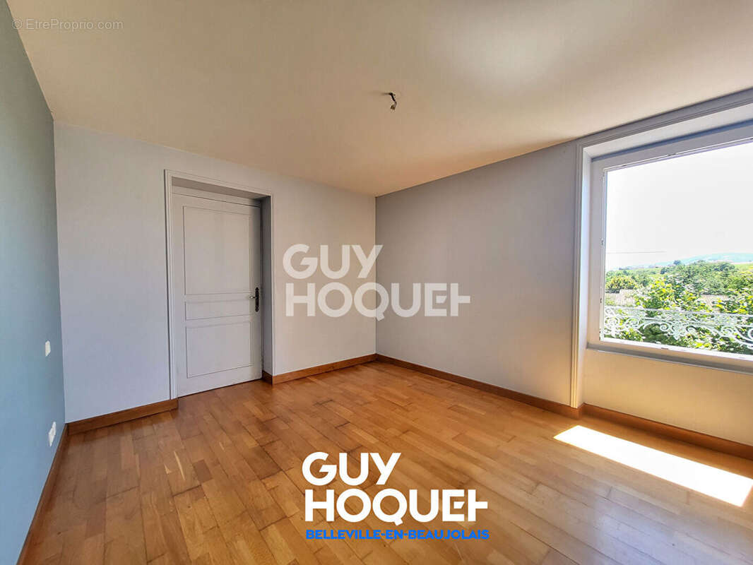 Maison à BELLEVILLE