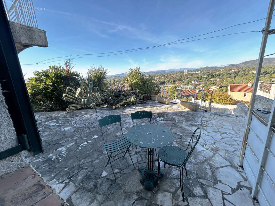 Maison à SAINT-RAPHAEL