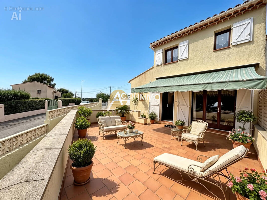 Maison à SIX-FOURS-LES-PLAGES