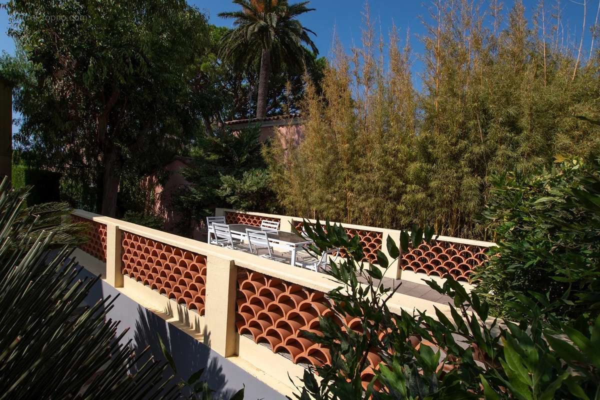 Maison à CAGNES-SUR-MER