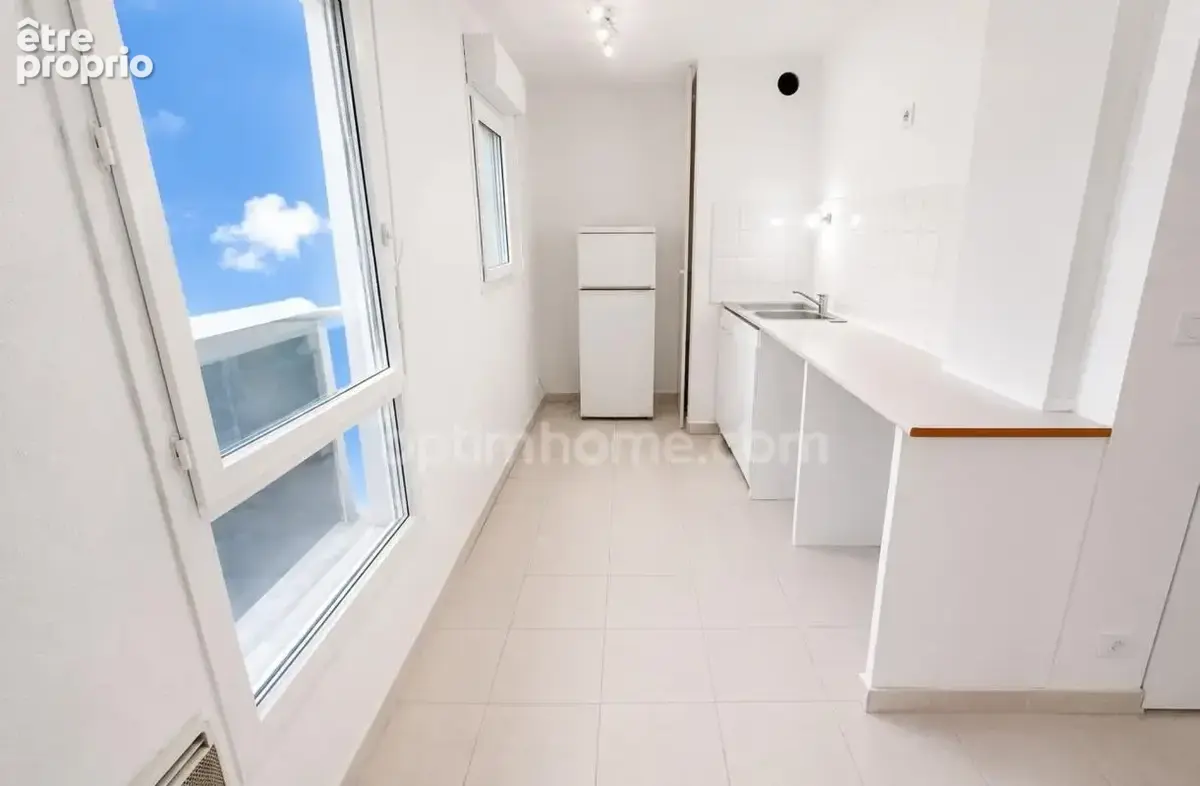 Studio 32m2 avec parking privatif à vendre à MEZE (34) - photo 6