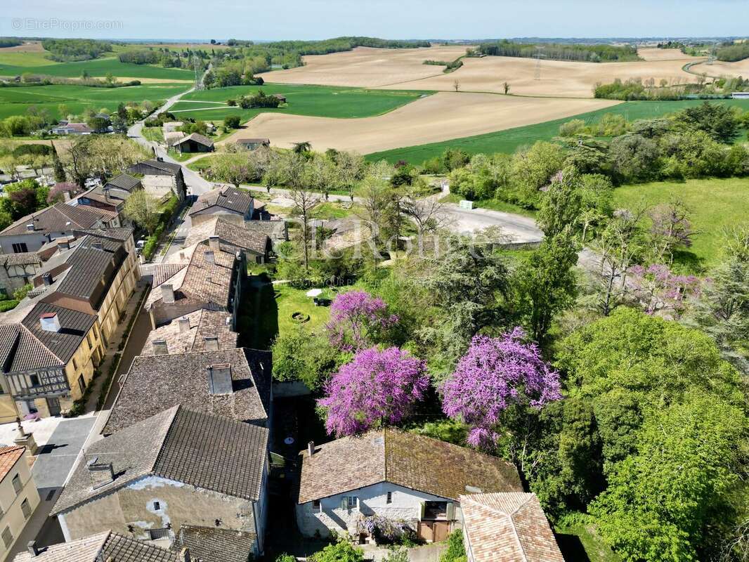 Maison à MIRAMONT-DE-GUYENNE