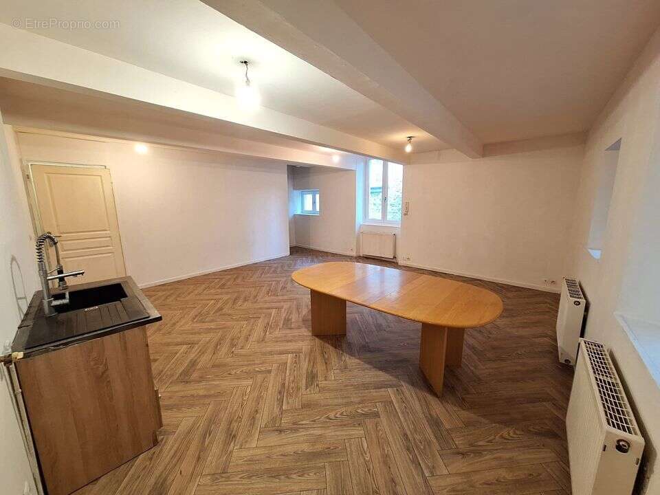 Maison à TOURNON-SUR-RHONE