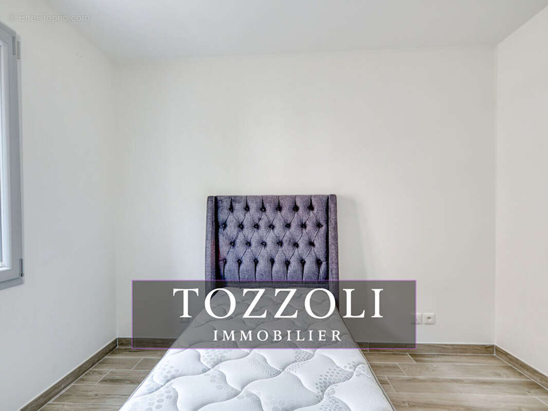 Maison à L&#039;ISLE-D&#039;ABEAU