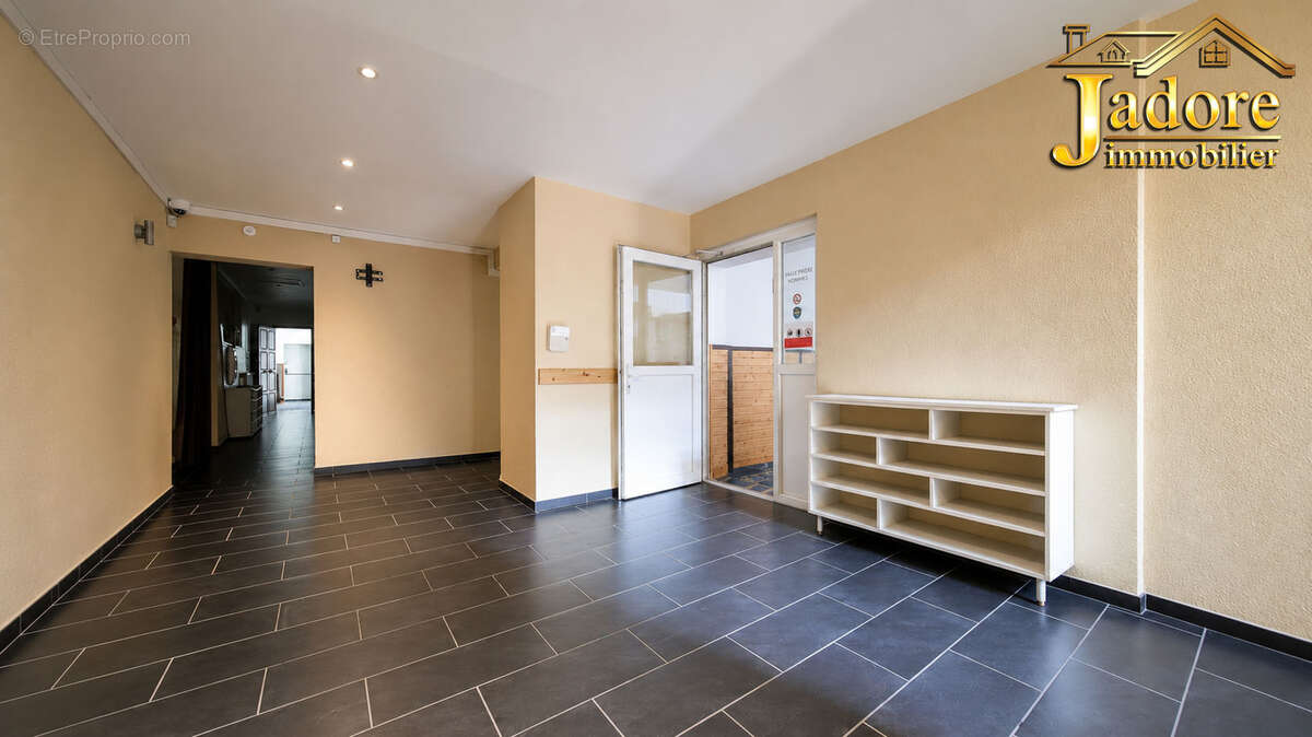 Grand ensemble immobilier - photo 9