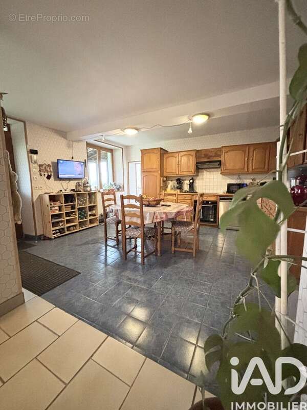 Photo 5 - Maison à SEICHES-SUR-LE-LOIR