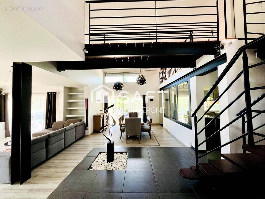 Photo 1 - Maison à COLOMIERS