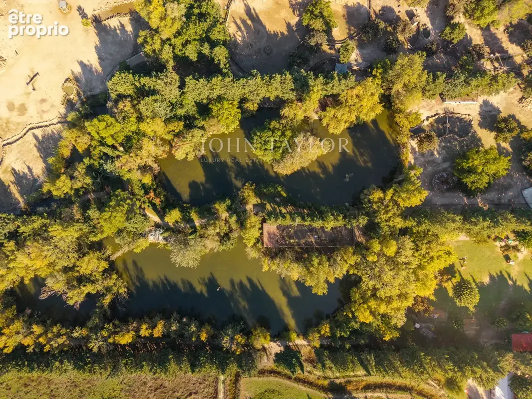 Entre Alpilles et Luberon — domaine arboré de près de six hectares - photo 10