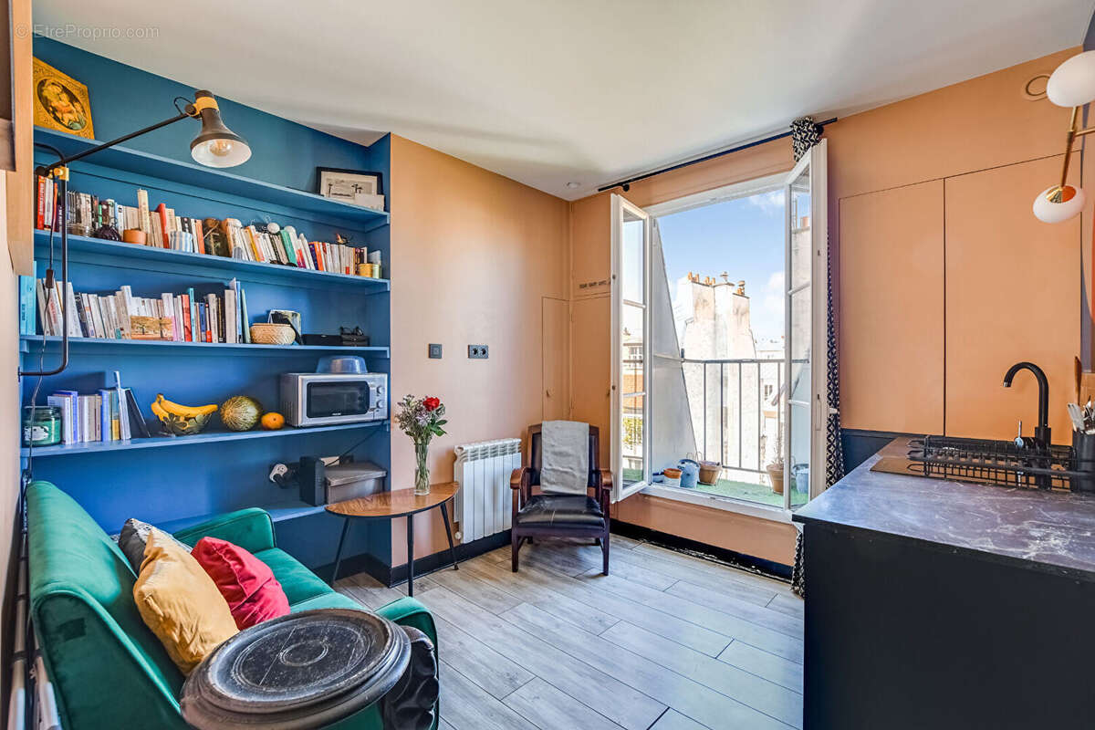 Appartement à PARIS-11E