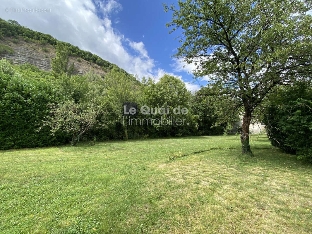 Maison à VARCES-ALLIERES-ET-RISSET