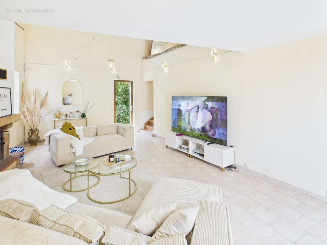 Maison 190 m² à Ouanne  - photo 6