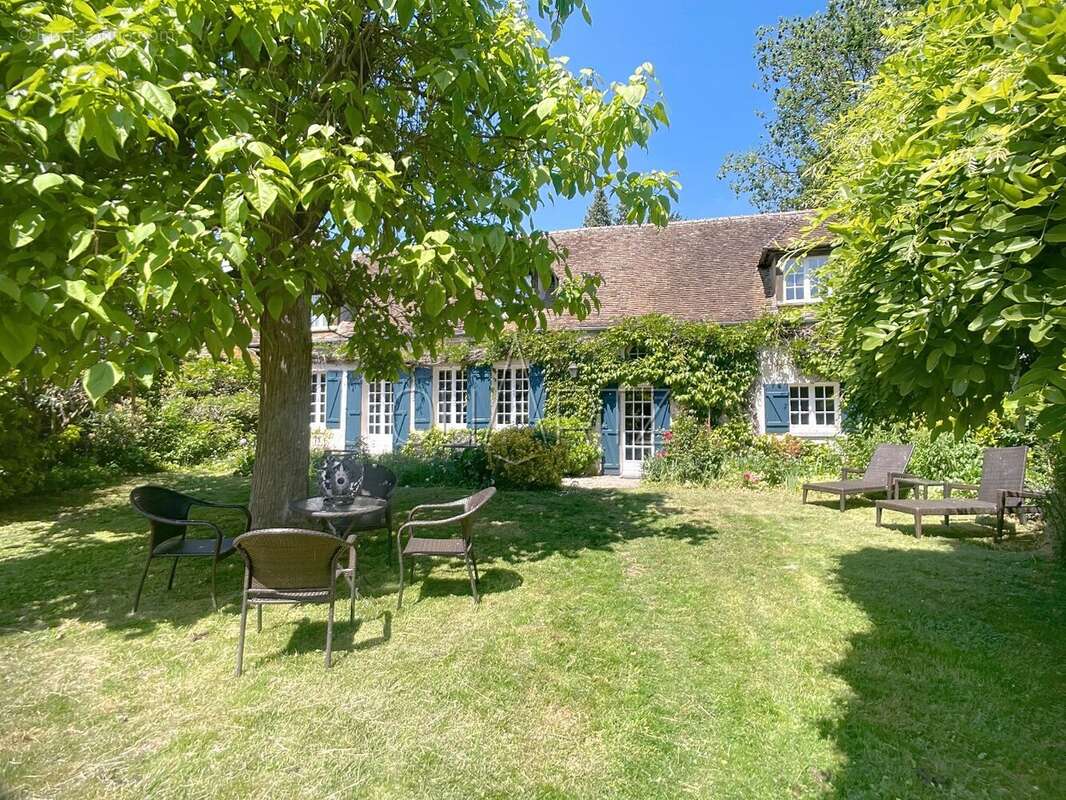 Maison à CHAUMONT-EN-VEXIN