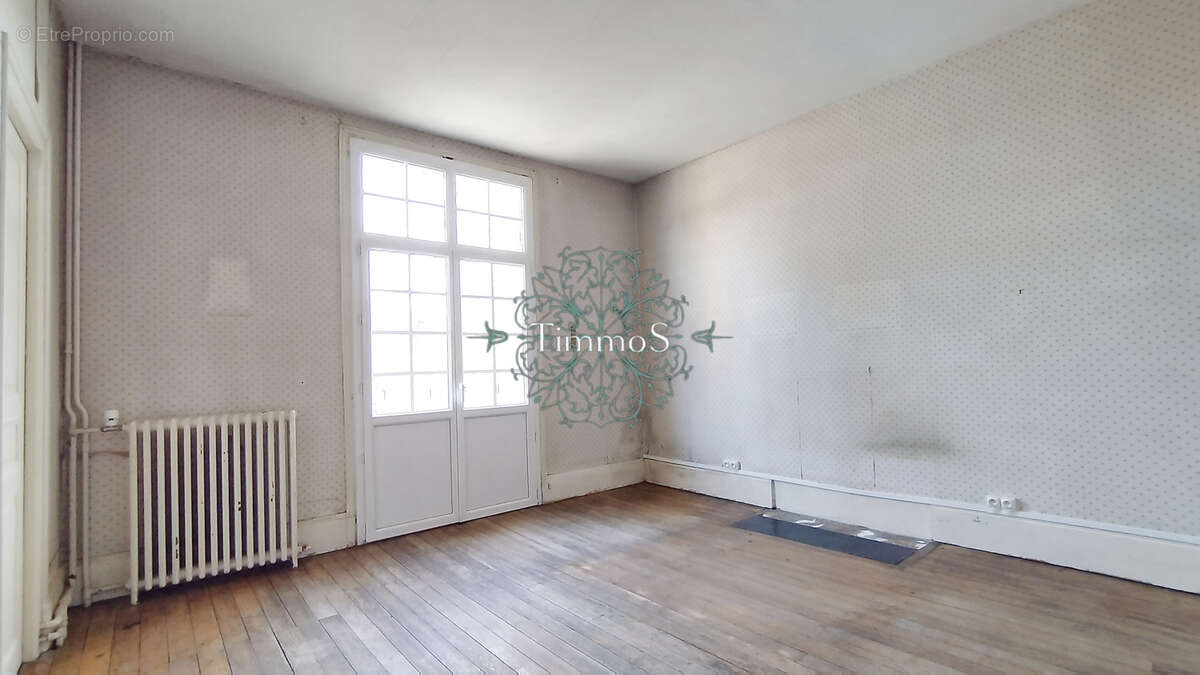 Maison à BEAUVAIS