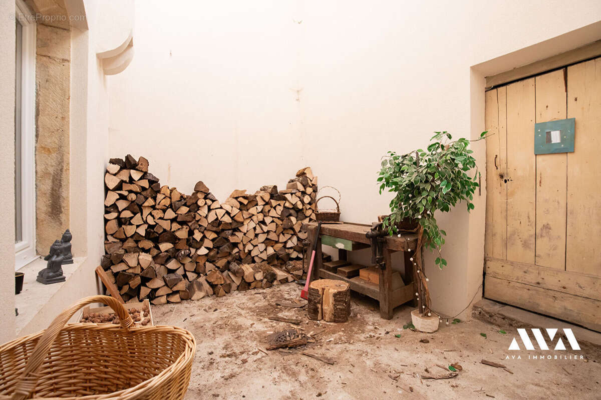 Maison - 260 m2 - photo 16