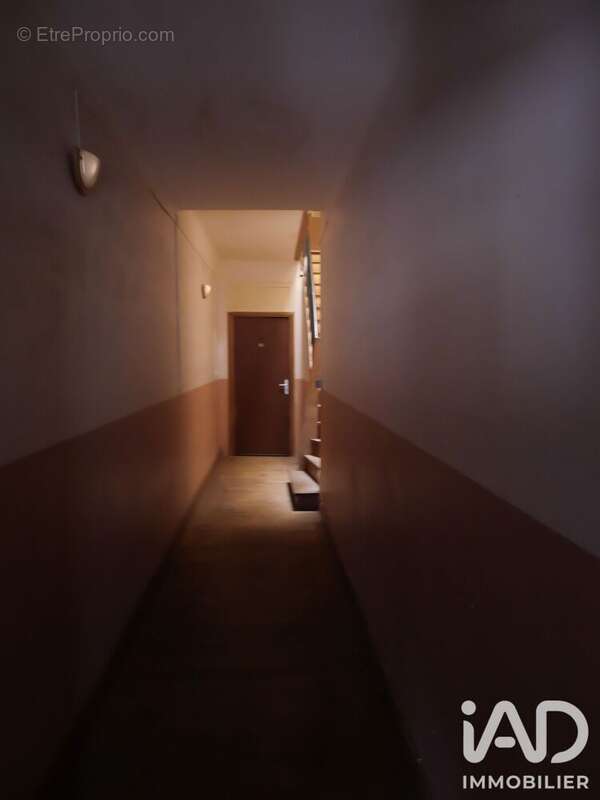 Appartement 250 m² à Stenay  - photo 7
