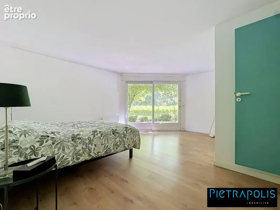 Maison 8 pièces 230 m² à vendre à Villefontaine (38090) - photo 7