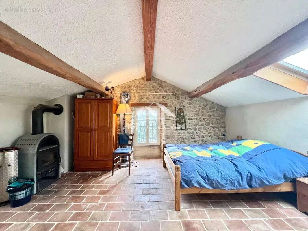 Maison à LAVAL-PRADEL