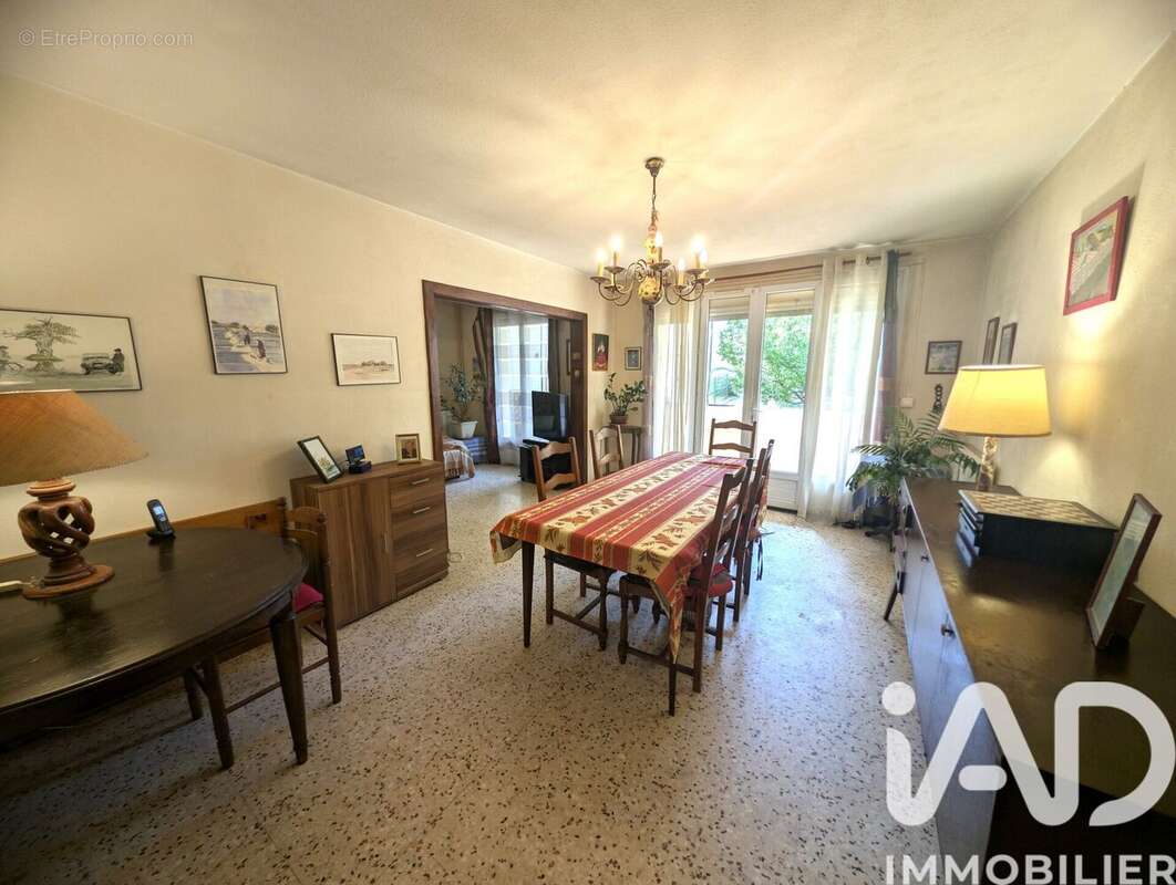Photo 2 - Appartement à COGOLIN