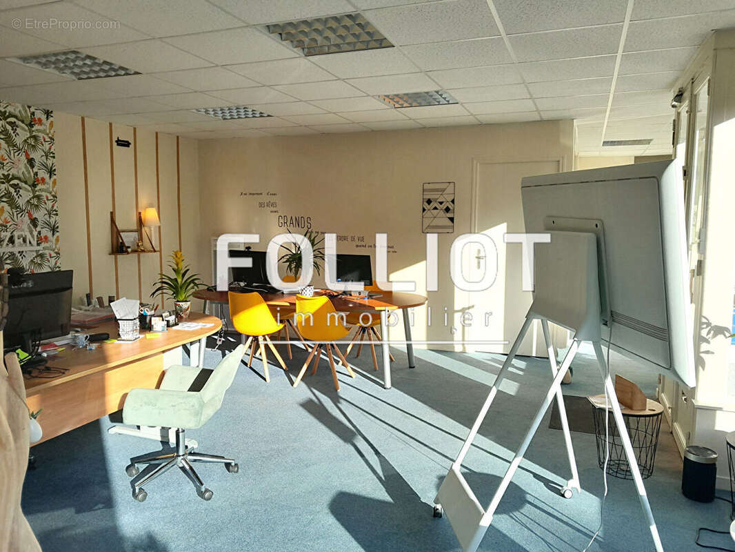 Commerce à COUTANCES