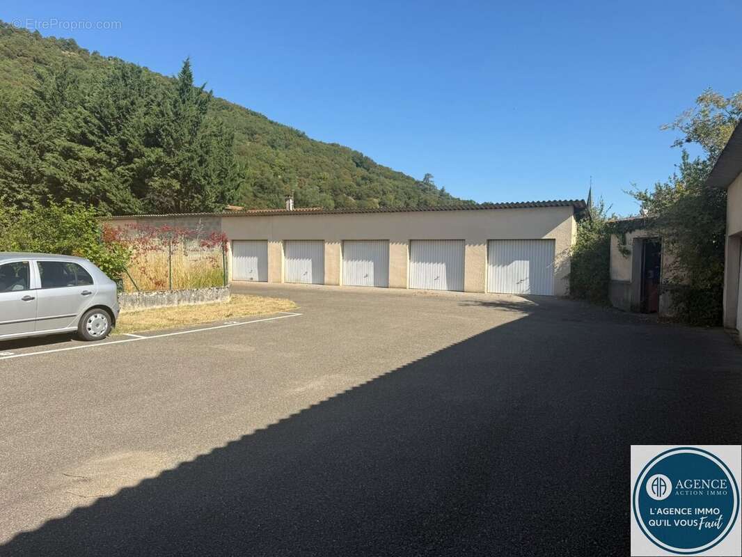 À vendre  Appartement avec fort potentiel à Peyraud - photo 9