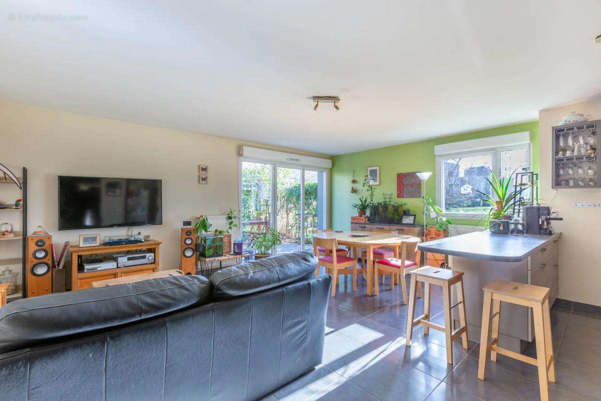 Appartement à SAINT-PRIEST