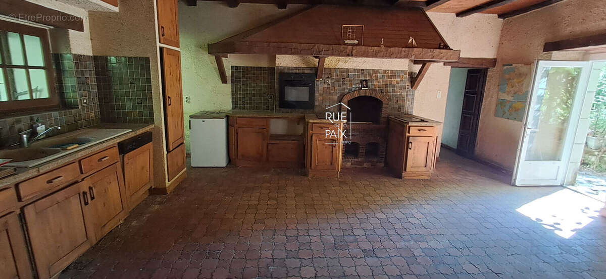 Maison Saint Christophe 9 pièce(s) 333.68 m2 - photo 5