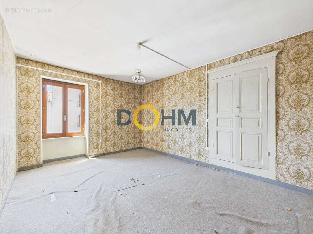 Maison de 138 m2 avec grange et terrain   Charbonnier-les-Mines - photo 12