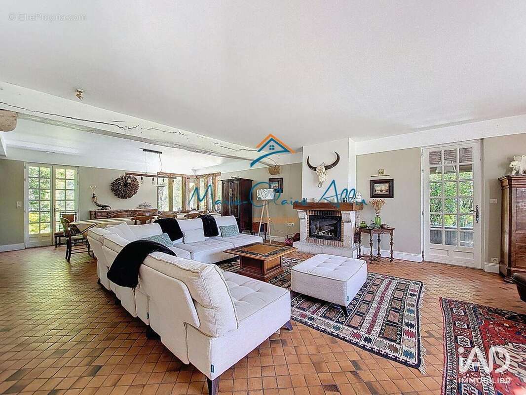 Photo 5 - Maison à CELLETTES