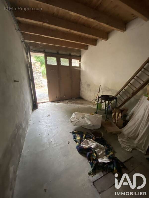 Maison 110 m² à Moulin-Mage  - photo 4