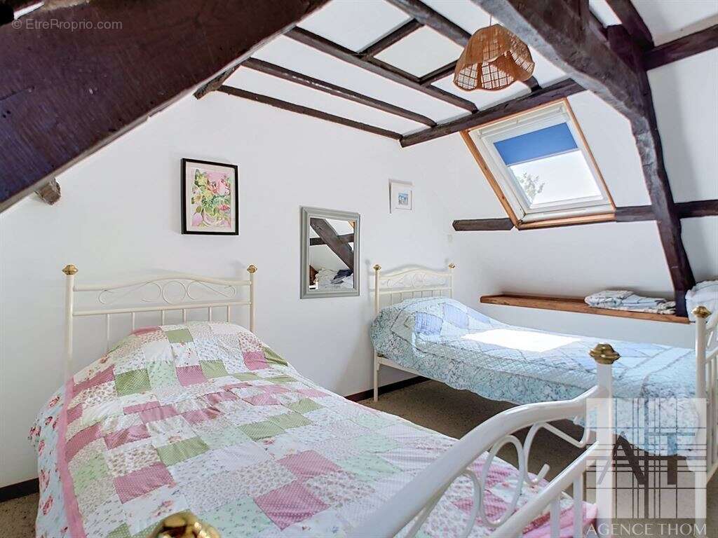 Ensemble immobilier de deux maisons, charme et authenticité - photo 16