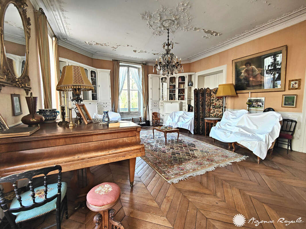 Appartement à SAINT-GERMAIN-EN-LAYE