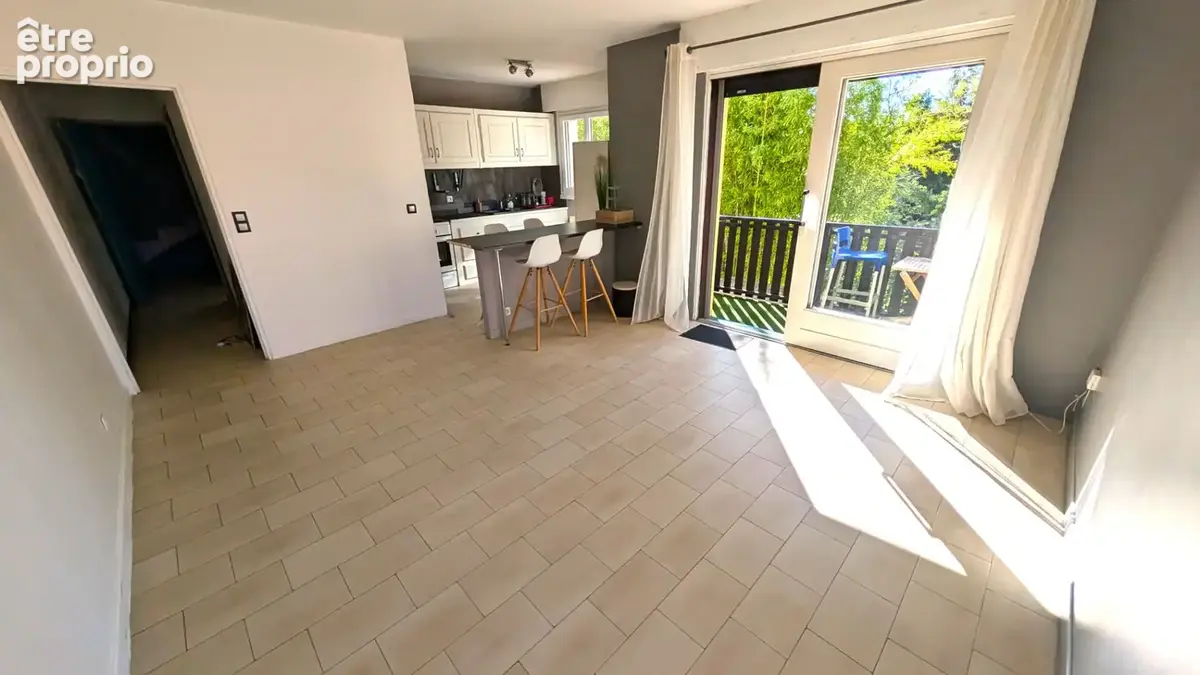 Agréable appartement T2 au calme très proche  centre ville avec parking - photo 3