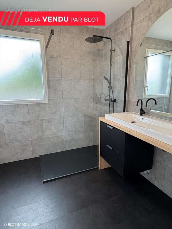 Appartement à LE RHEU