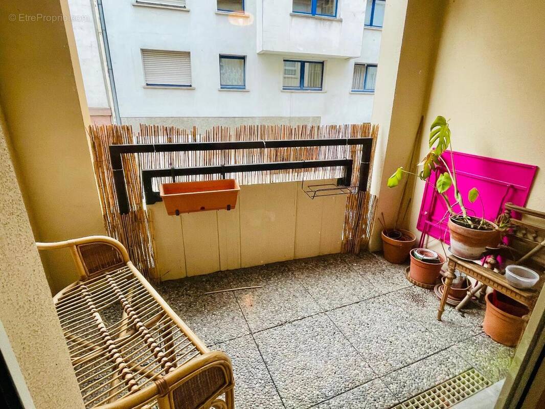   - Appartement à STRASBOURG