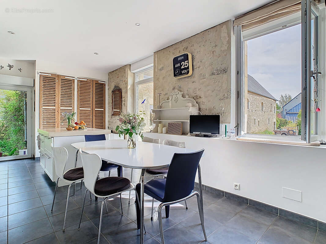 Maison à ISIGNY-SUR-MER